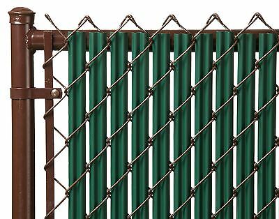 Chain Link Green Single Wall Ridged™ Privacy Slat For 6ft High Fence Bottom Lock